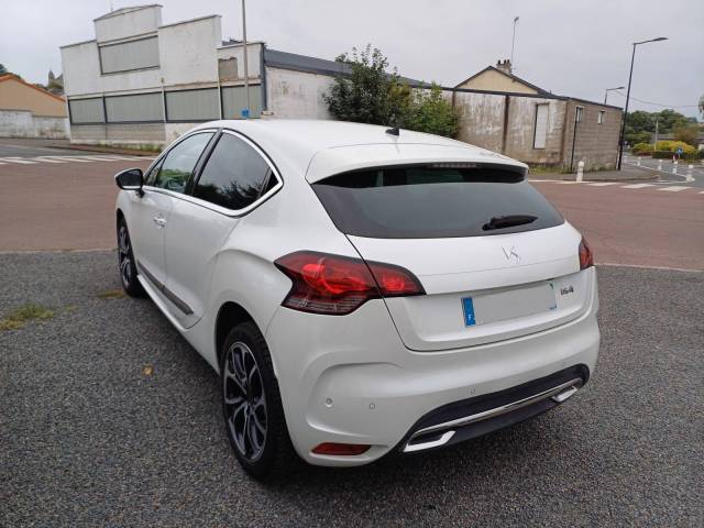DS4 1.6 bluehdi 120cv EAT6 sport chic